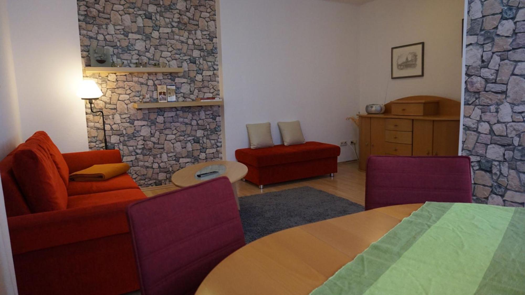 Apartment In Aeussere Neustadt Mit Terrasse