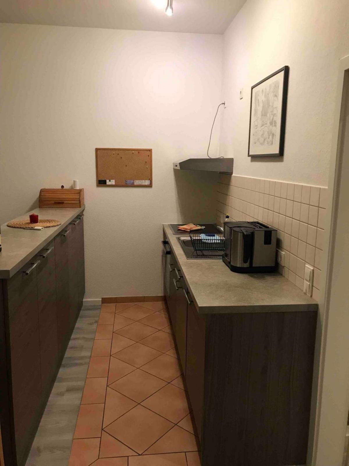 Modern Apartment, Randneustadt With Great Connections *