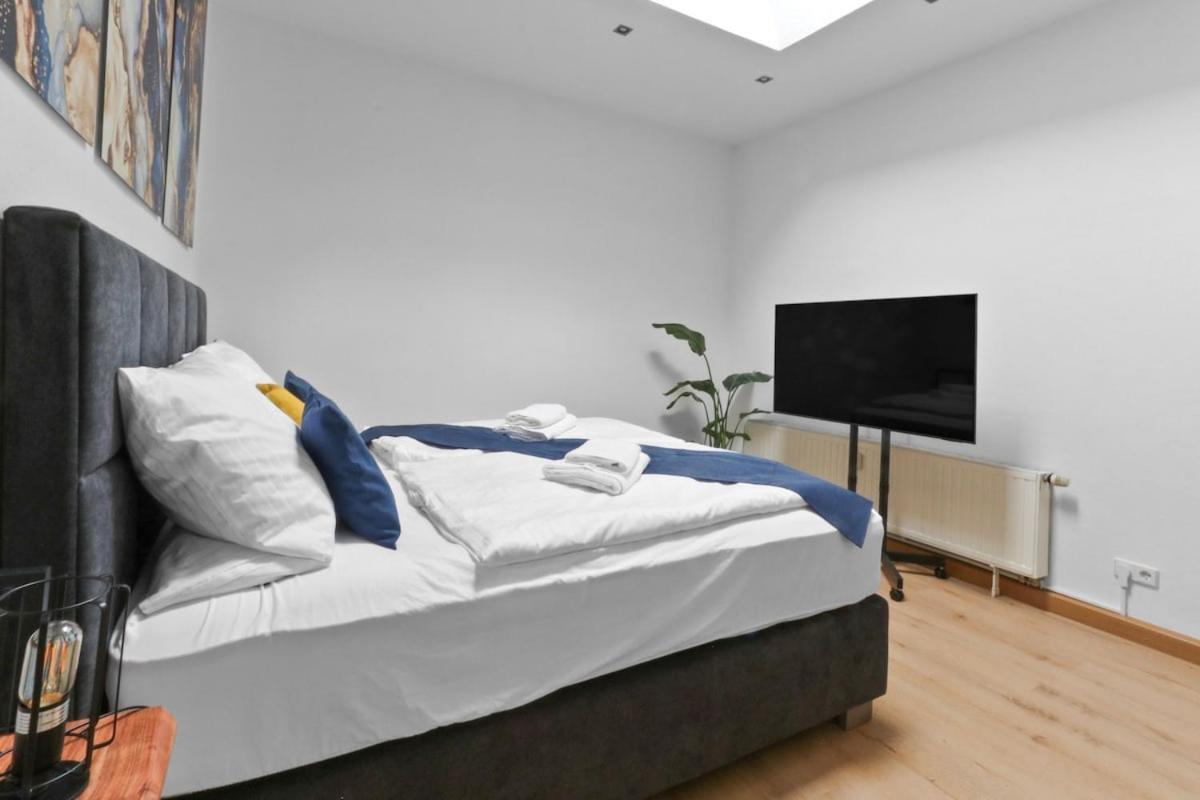 Apartment Exclusive Bungalow! 4 Rooms, 8 People, 2x Parking Dresden