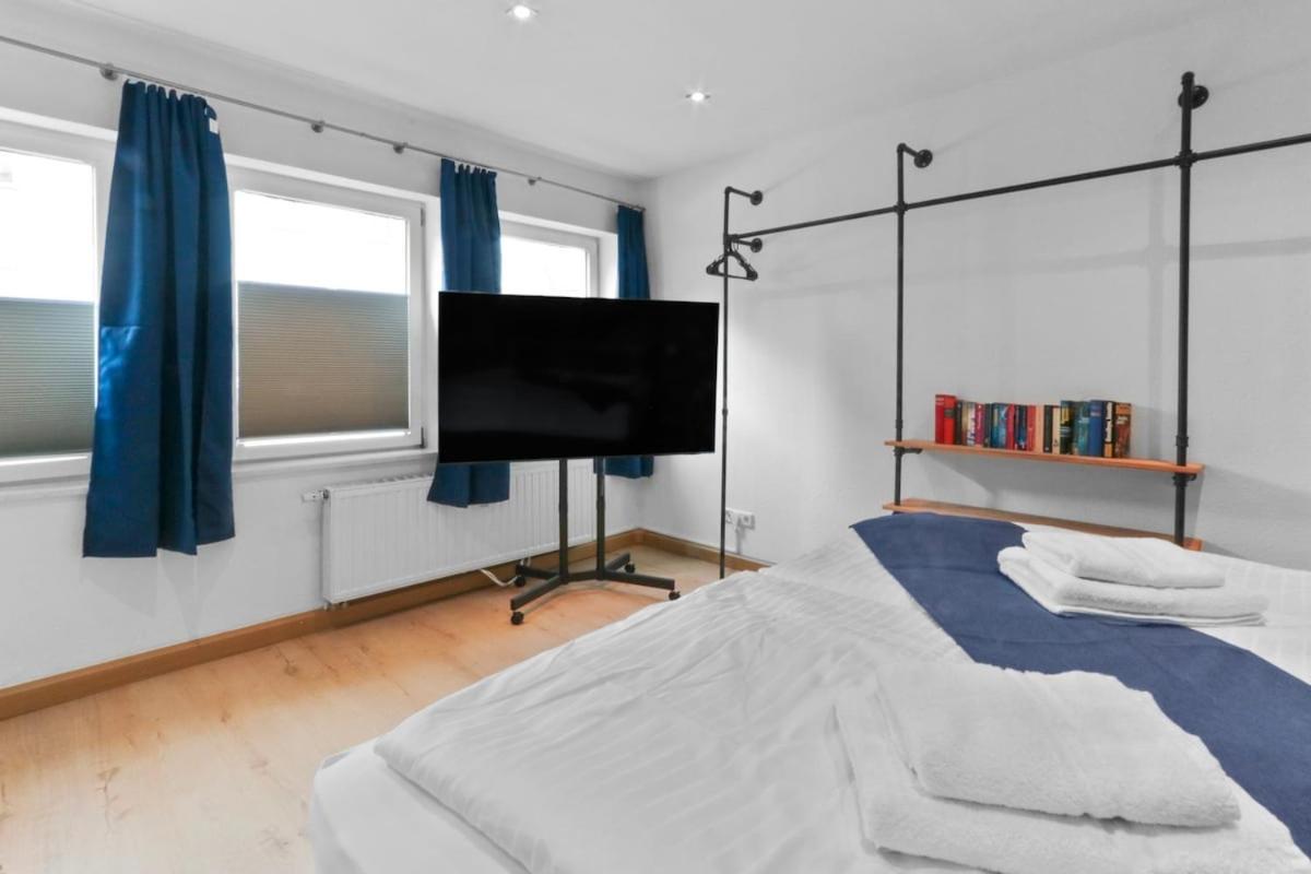 Apartment Exclusive Bungalow! 4 Rooms, 8 People, 2x Parking *