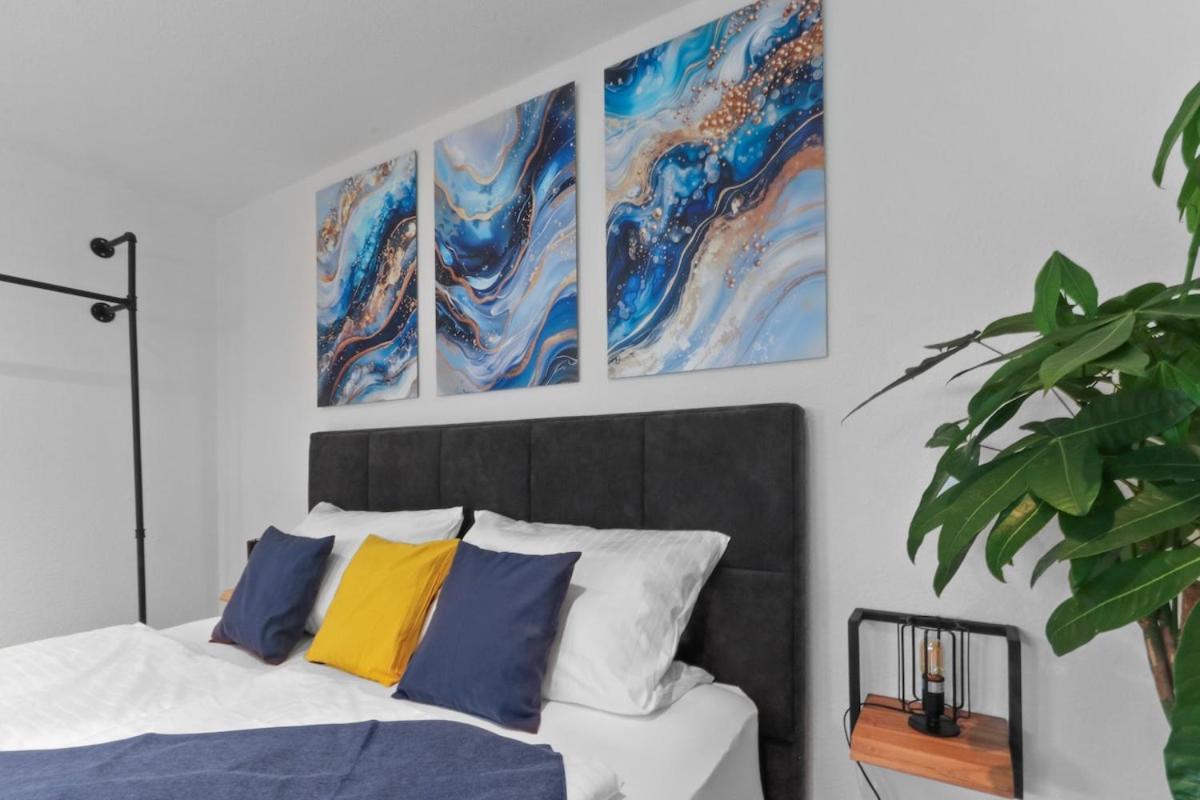 Apartment Exclusive Bungalow! 4 Rooms, 8 People, 2x Parking *