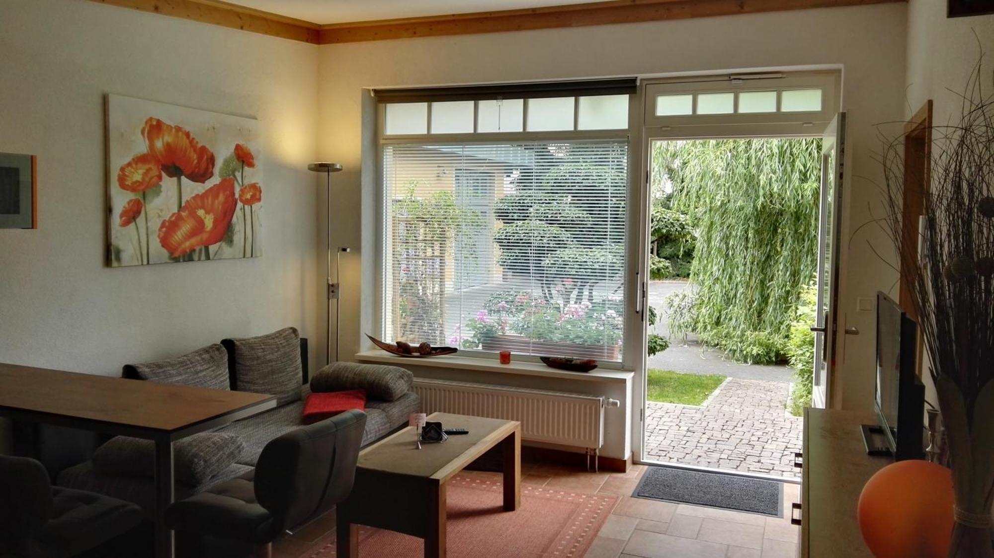 2 Apartment *