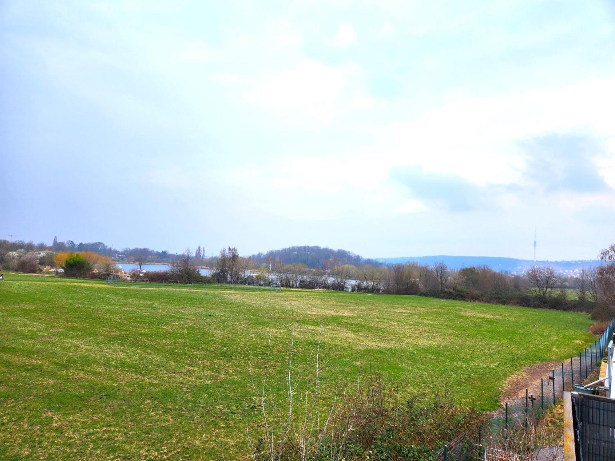 Bluemchen Am Kiesgrube Gasthof