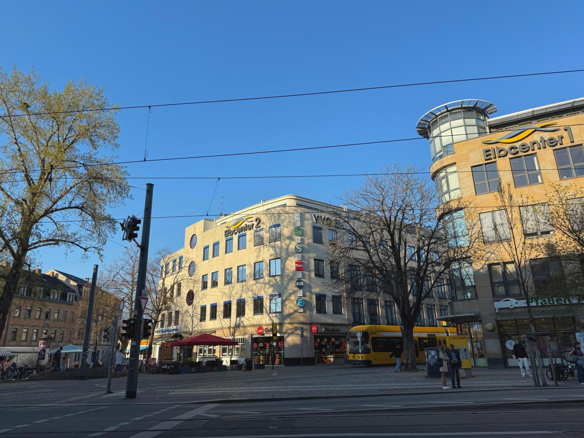 City View Apartment - Breakfast - Netflix - Free Shuttle Privatunterkunft *