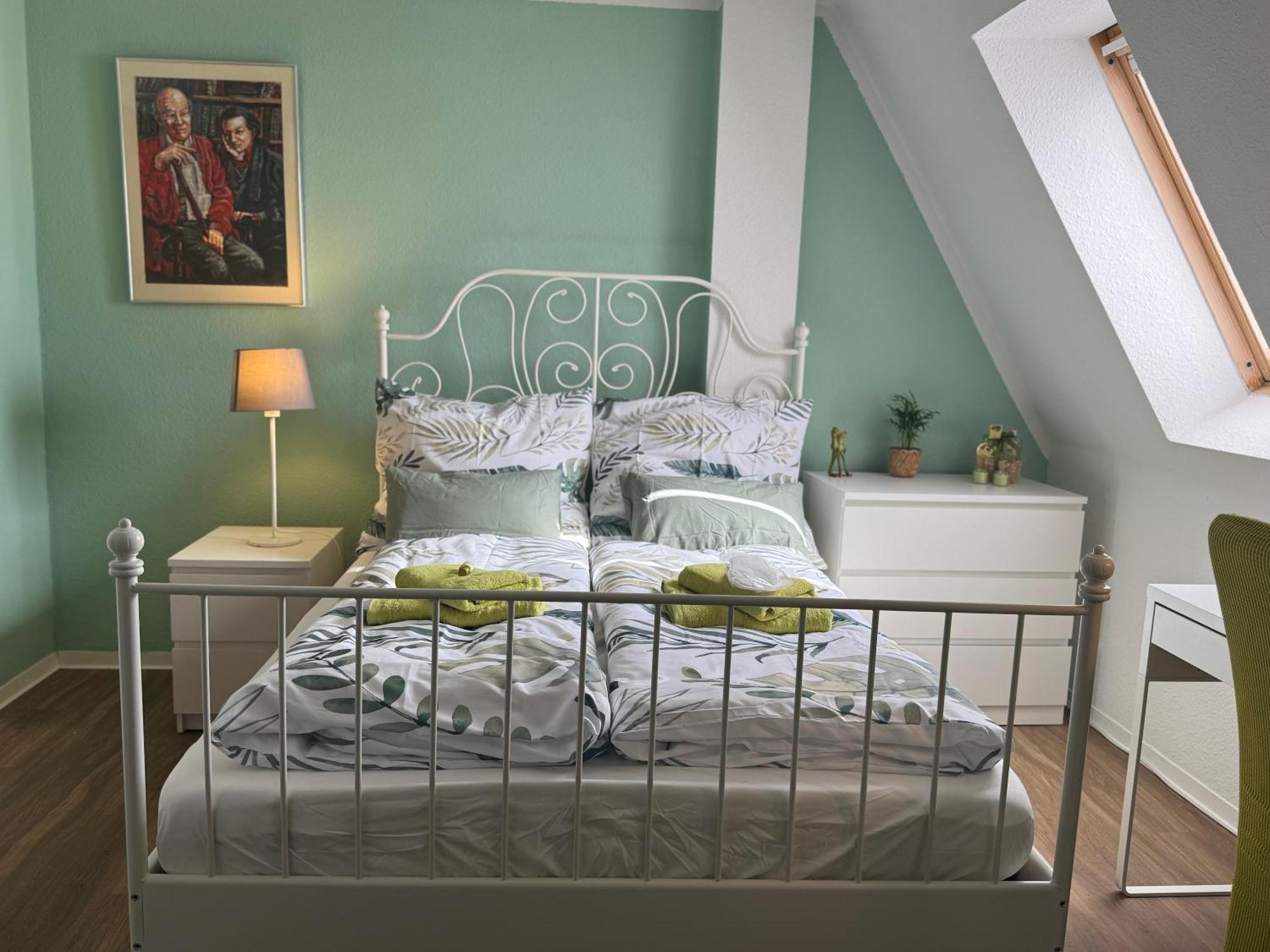 City View Apartment - Breakfast - Netflix - Free Shuttle Privatunterkunft Dresden