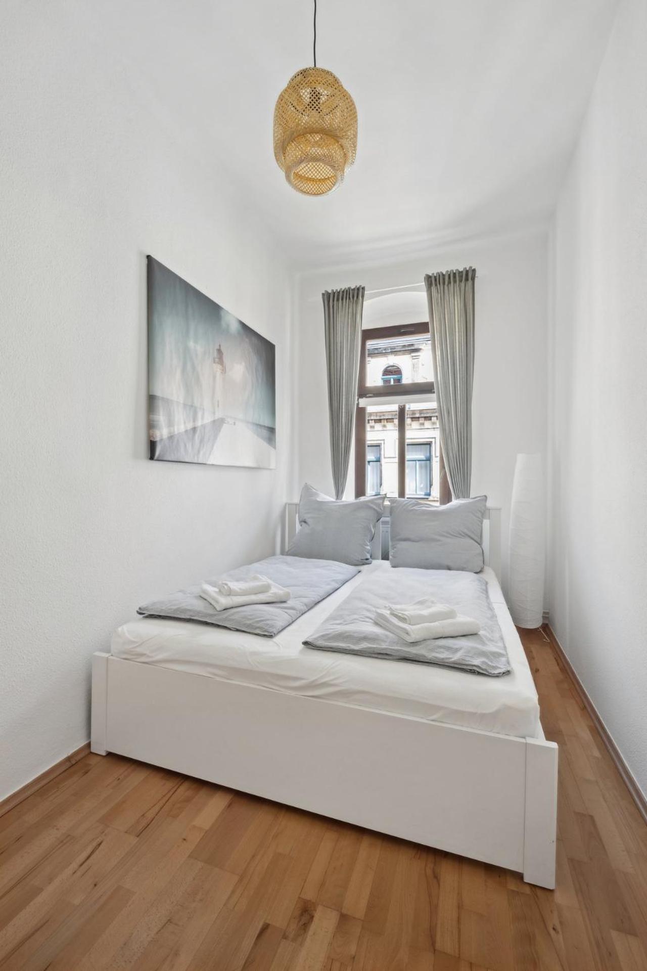Helle Altbauwohnung 3 & Balkon - Nahe Tu & Zentrum * Dresden
