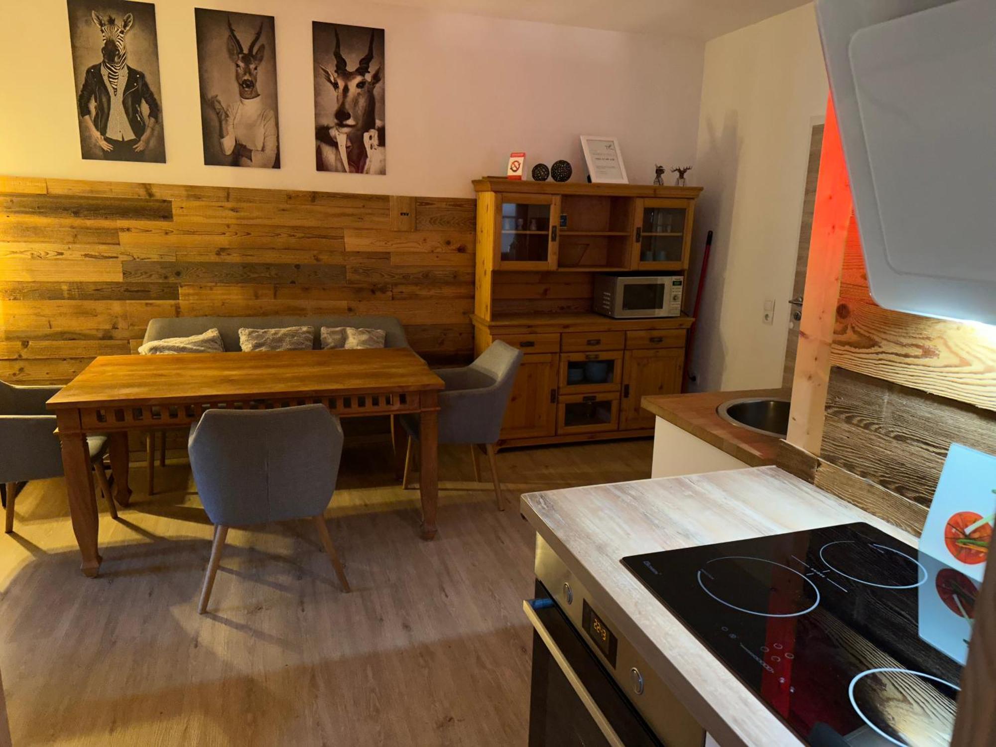 Schweizerhaus Apartment