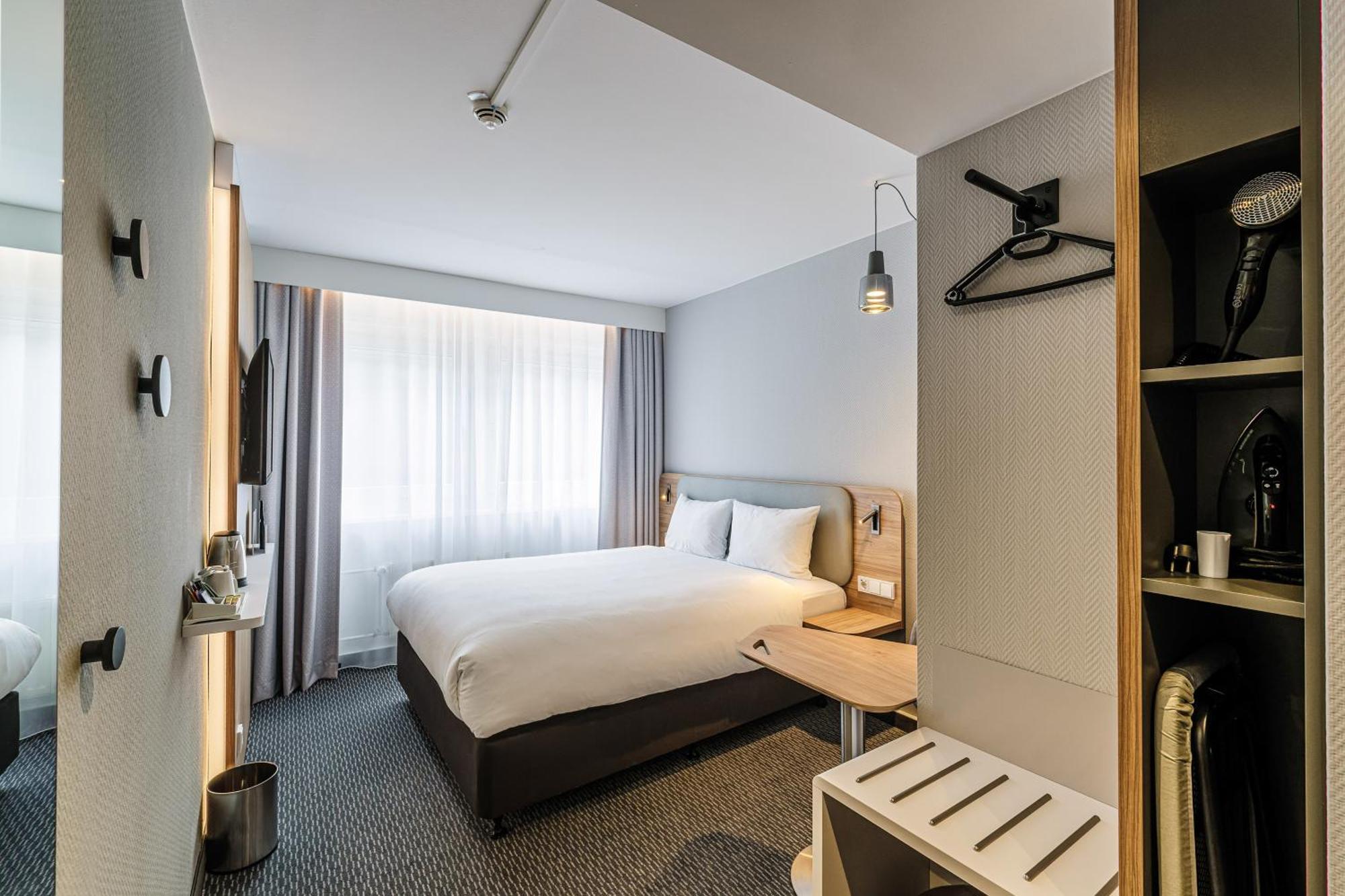 Express Zentrum By Ihg 3*