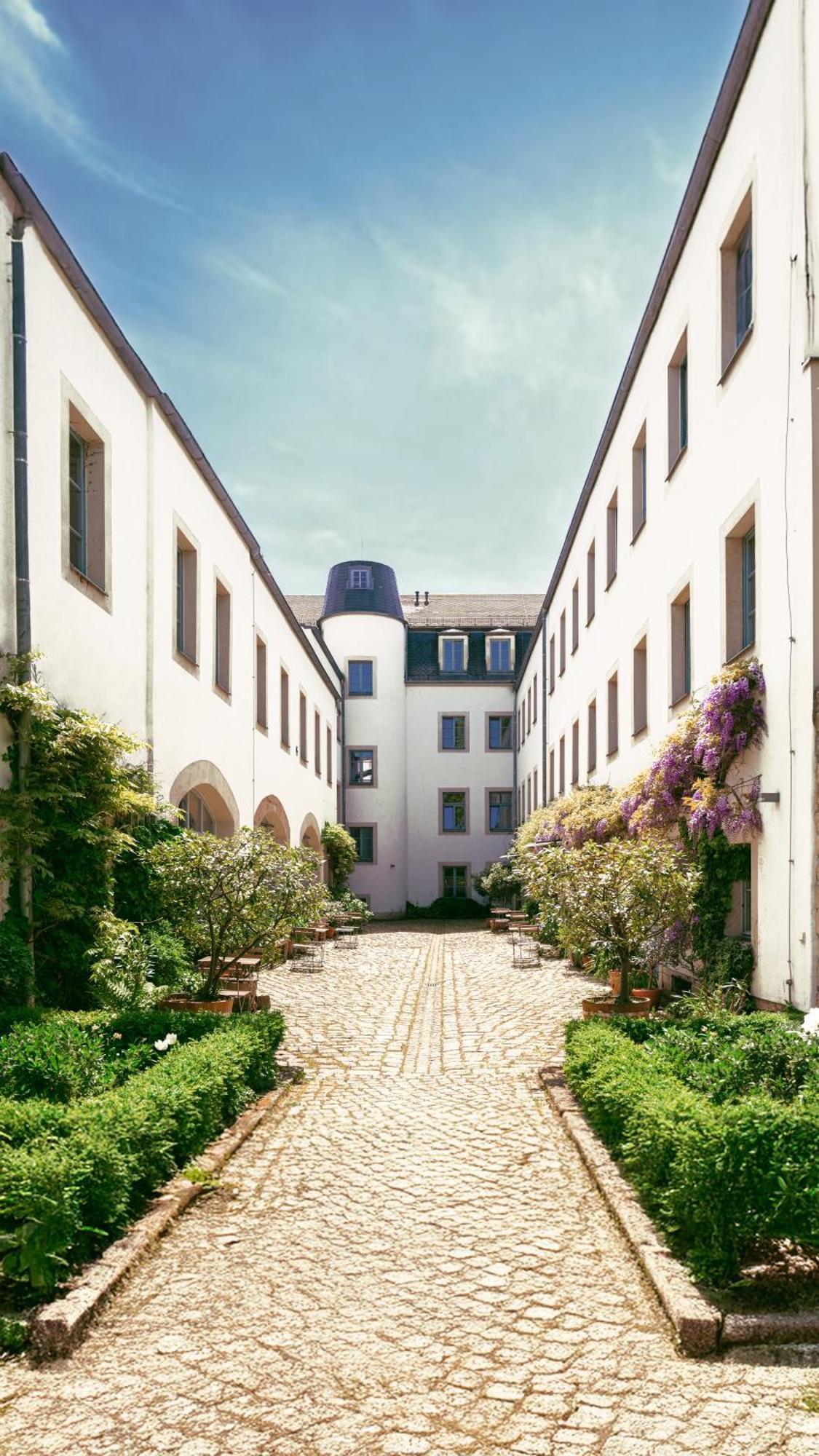 Hofgarten 1824 Hotel