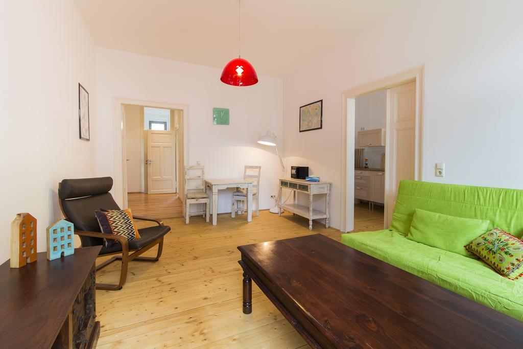 Apartment In Der Dresdner Neustadt / Tranquillo Gmbh