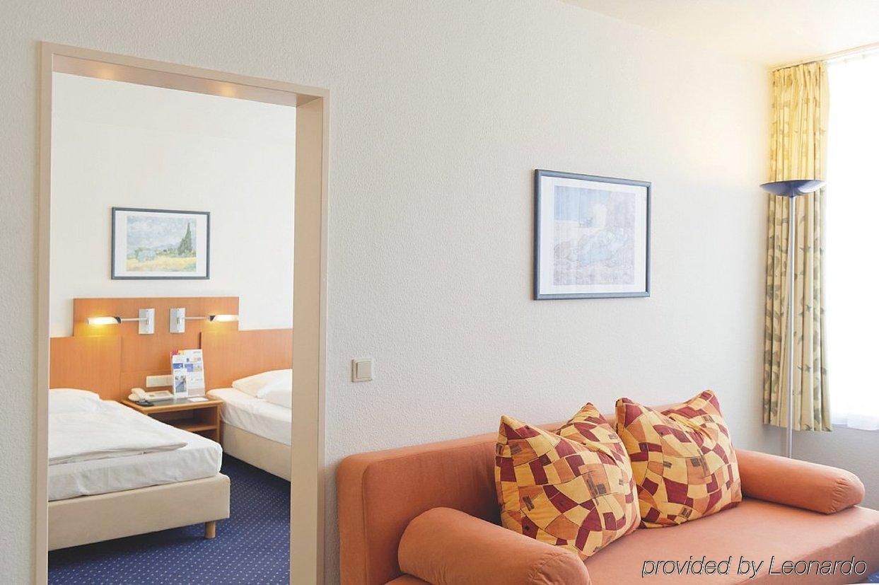 Best Western Plus City 3*