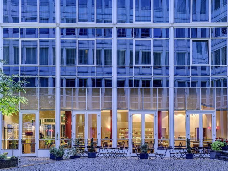 Best Western Plus City Hotel