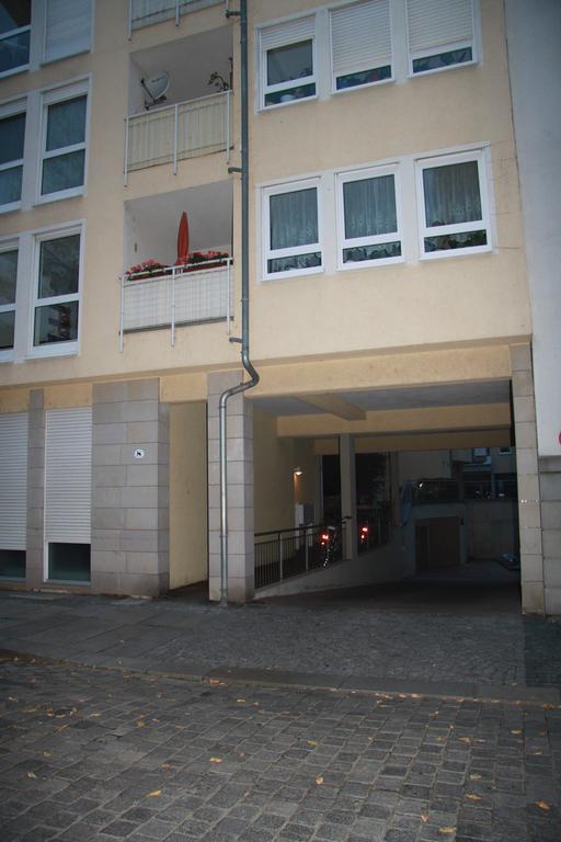 Zwinger Apartment *