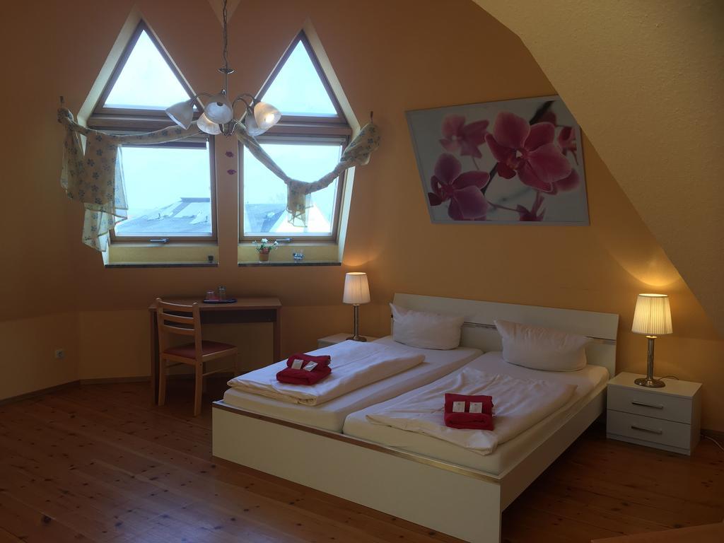 & Nolift Hotel 2*