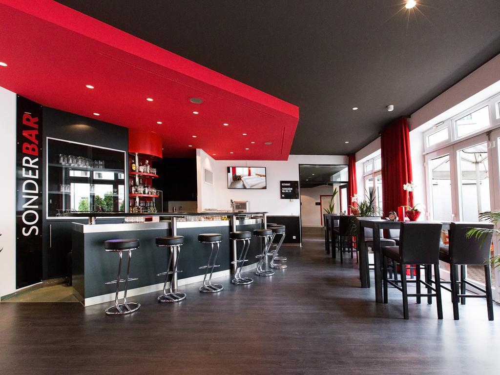 Hotel Dormero Airport 4*