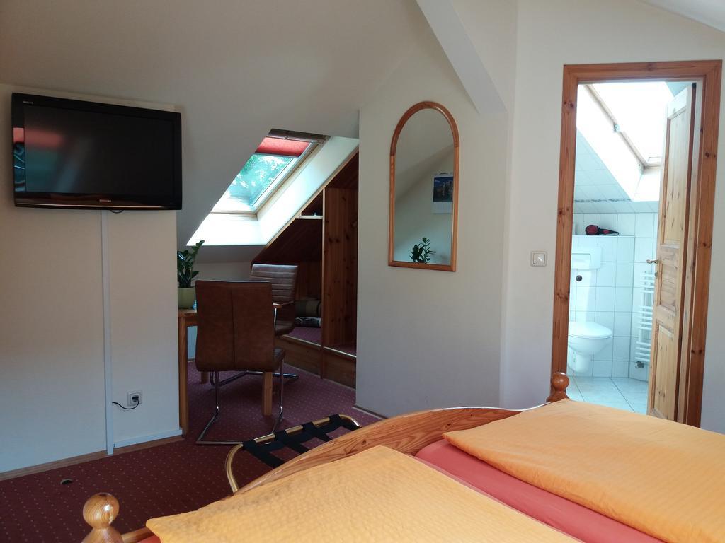 Loschwitz Gasthof 2*