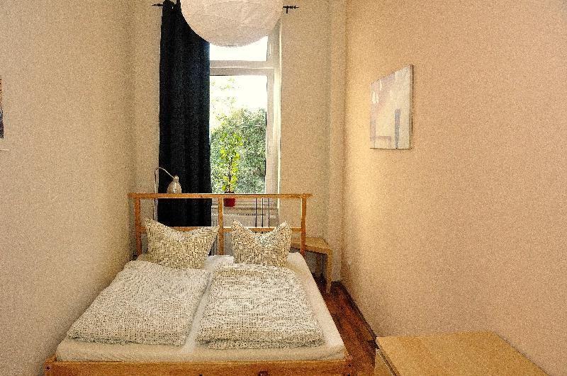 Fewo-dresden-neustadt-zentral-preiswert-l5 Appartement *