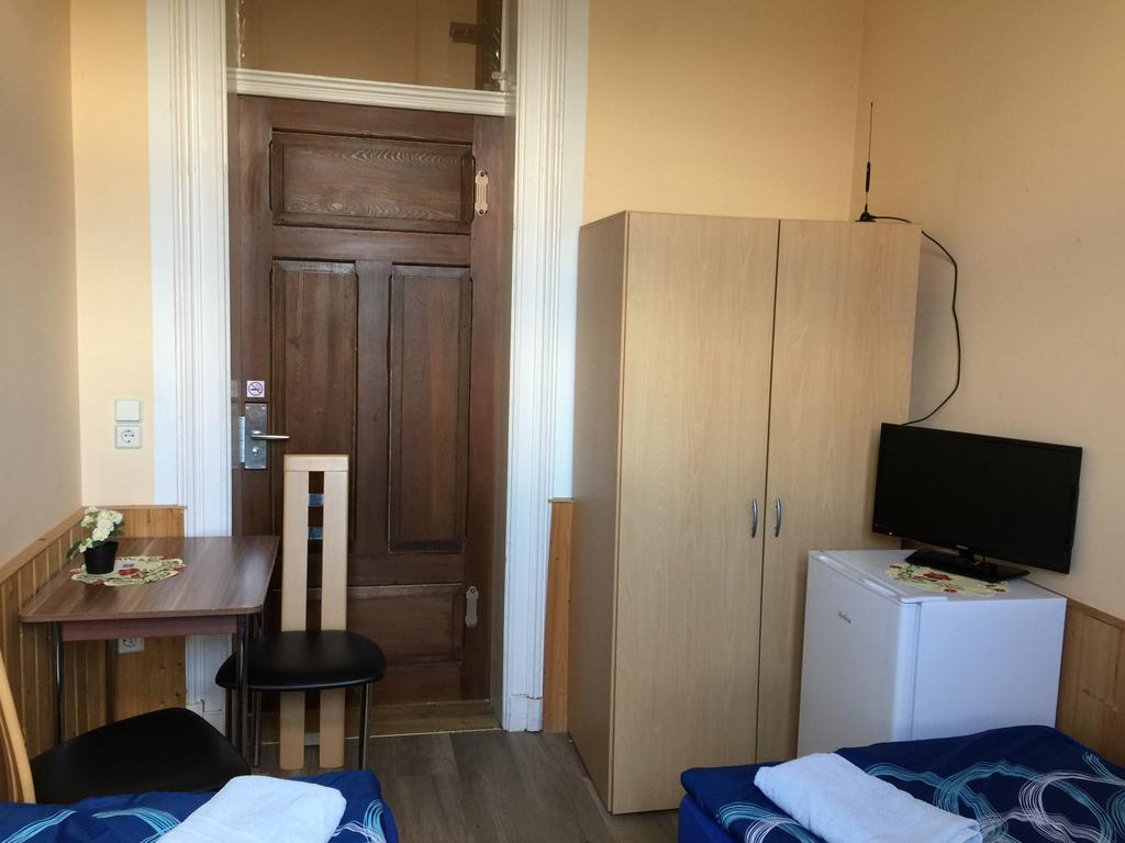 Zimmerfrei-dresden Hostel Dresden
