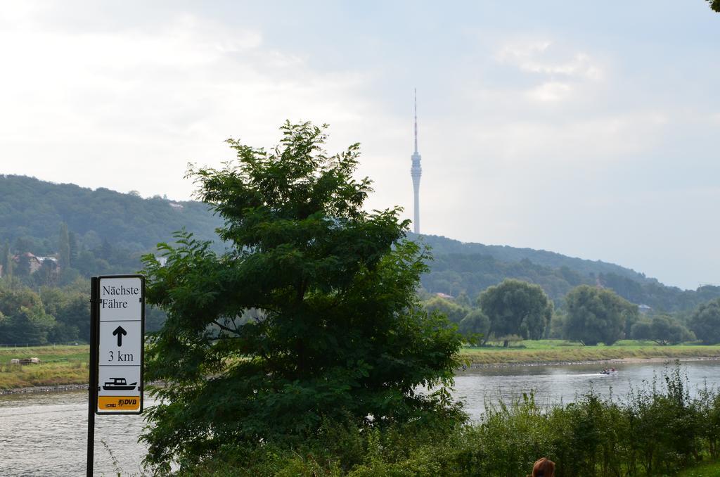 Appartement An Der Elbe Dresden