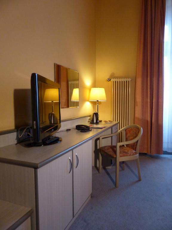 Hotel Aha
