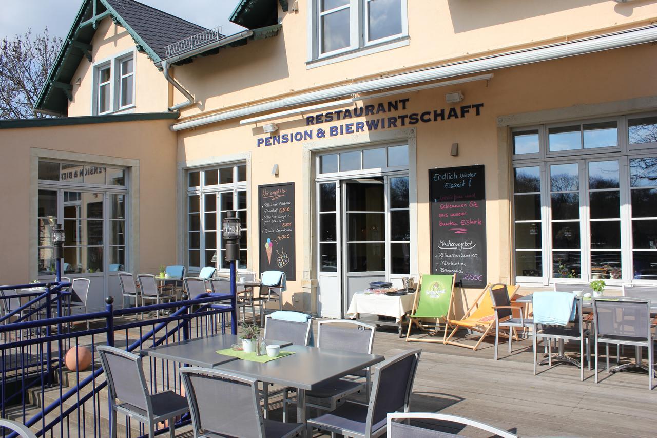 Pillnitzer Elbblick Hotel *