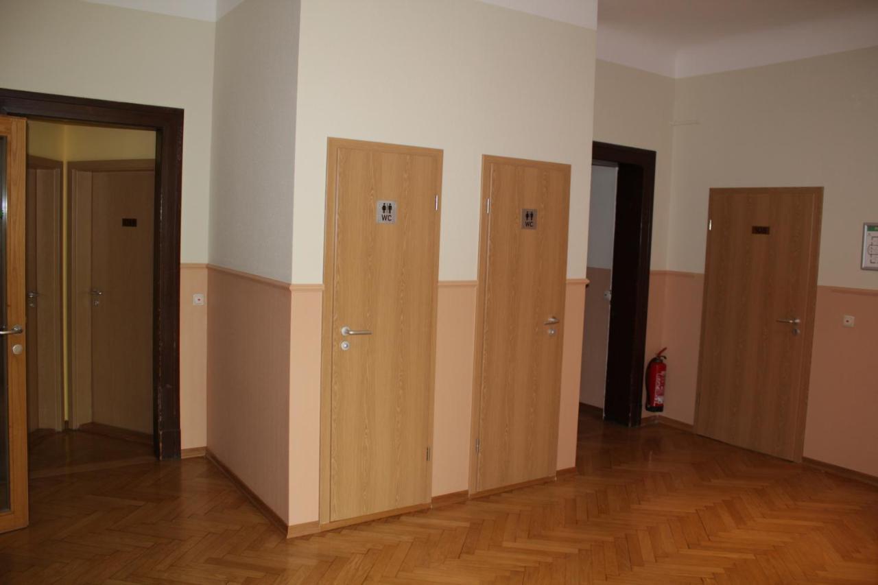 Hostel Rudi Arndt *