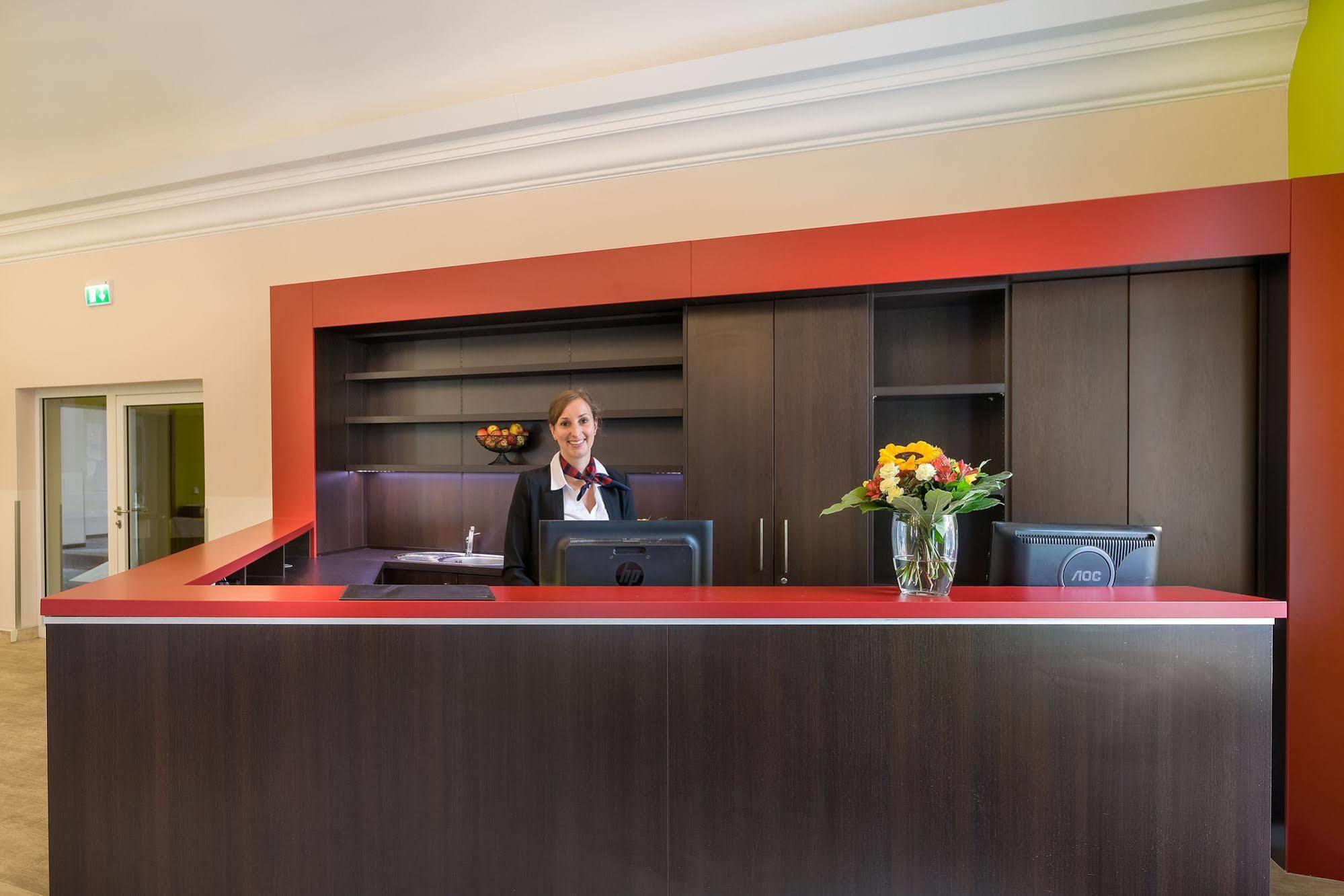Hotel Scope Airport