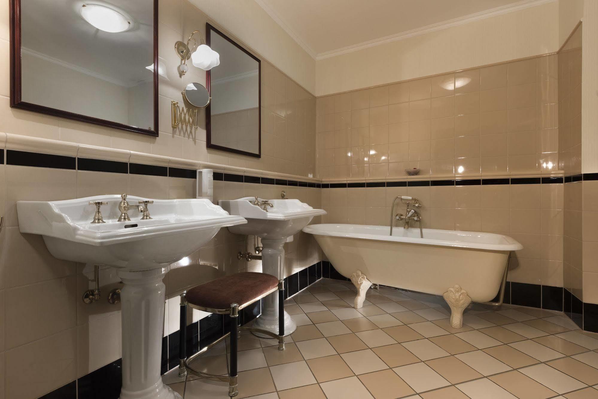 Weltemuehle Hotel 4*