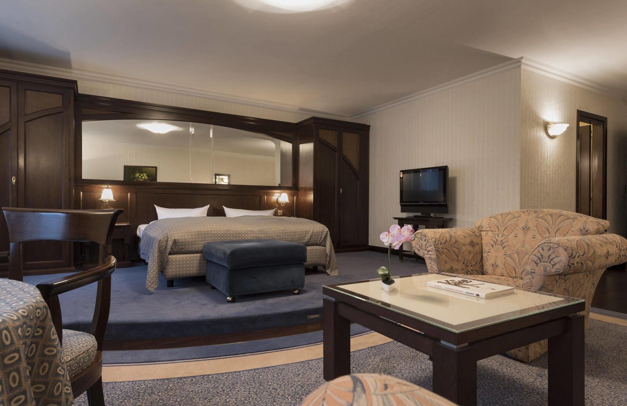 Weltemuehle Hotel 4*