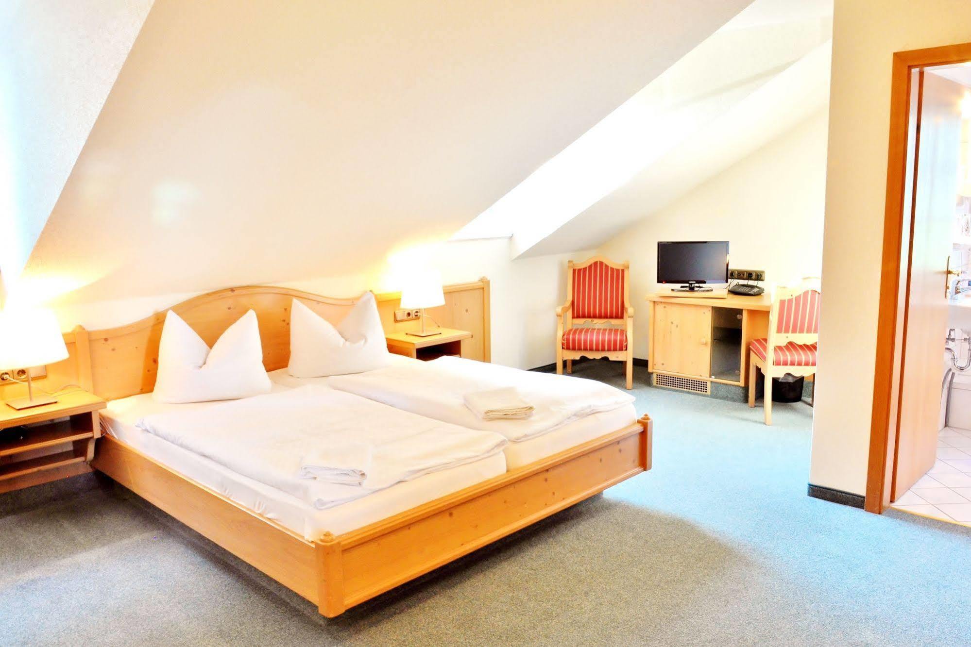 Alttolkewitzer Hof 3* Dresden