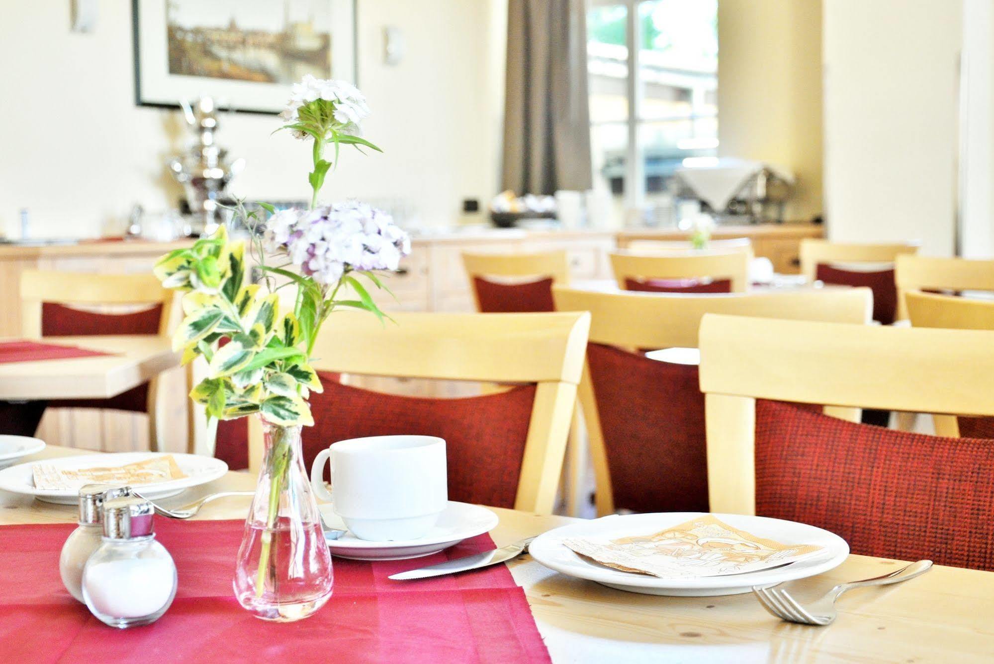 Alttolkewitzer Hof Hotel 3*