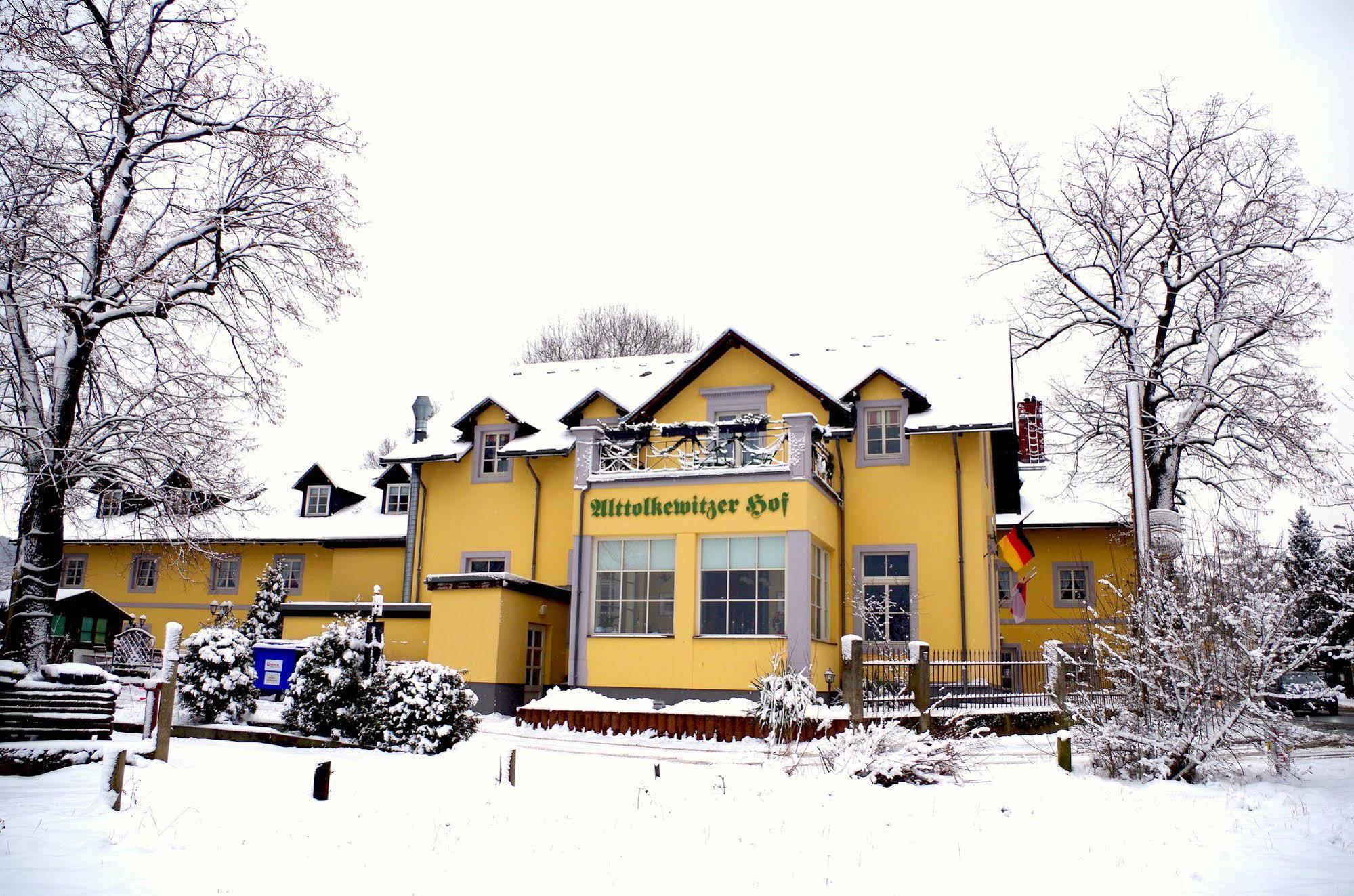 Alttolkewitzer Hof 3*