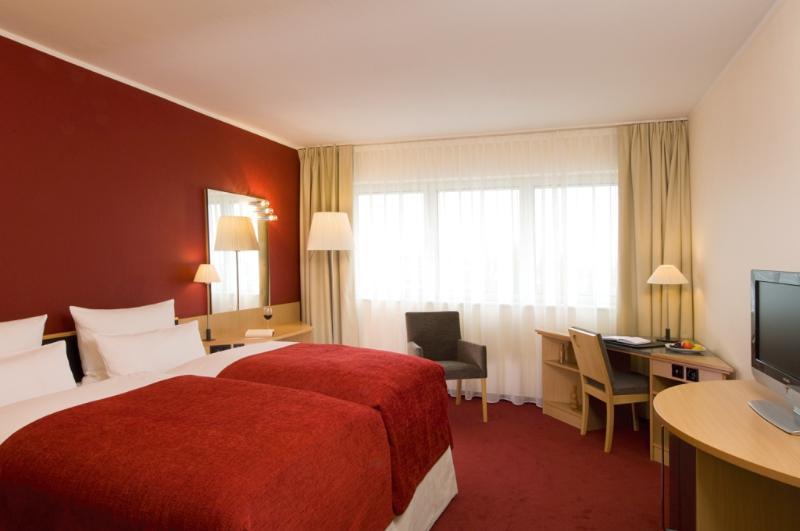 Nh Neustadt Hotel 4*