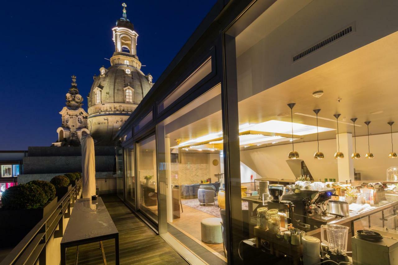 Vienna House Qf Hotel 5*