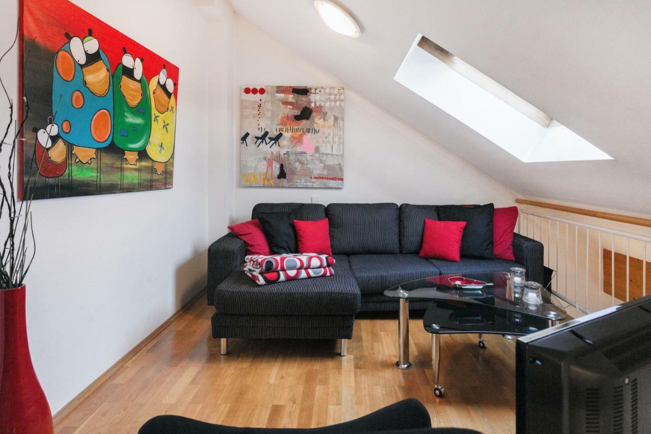 Comeback Apartment