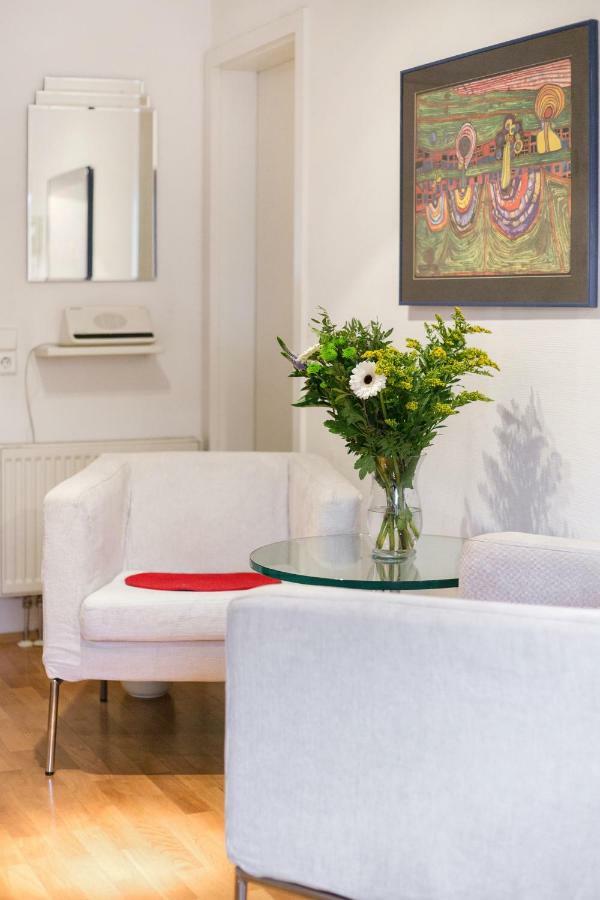 Comeback Apartment
