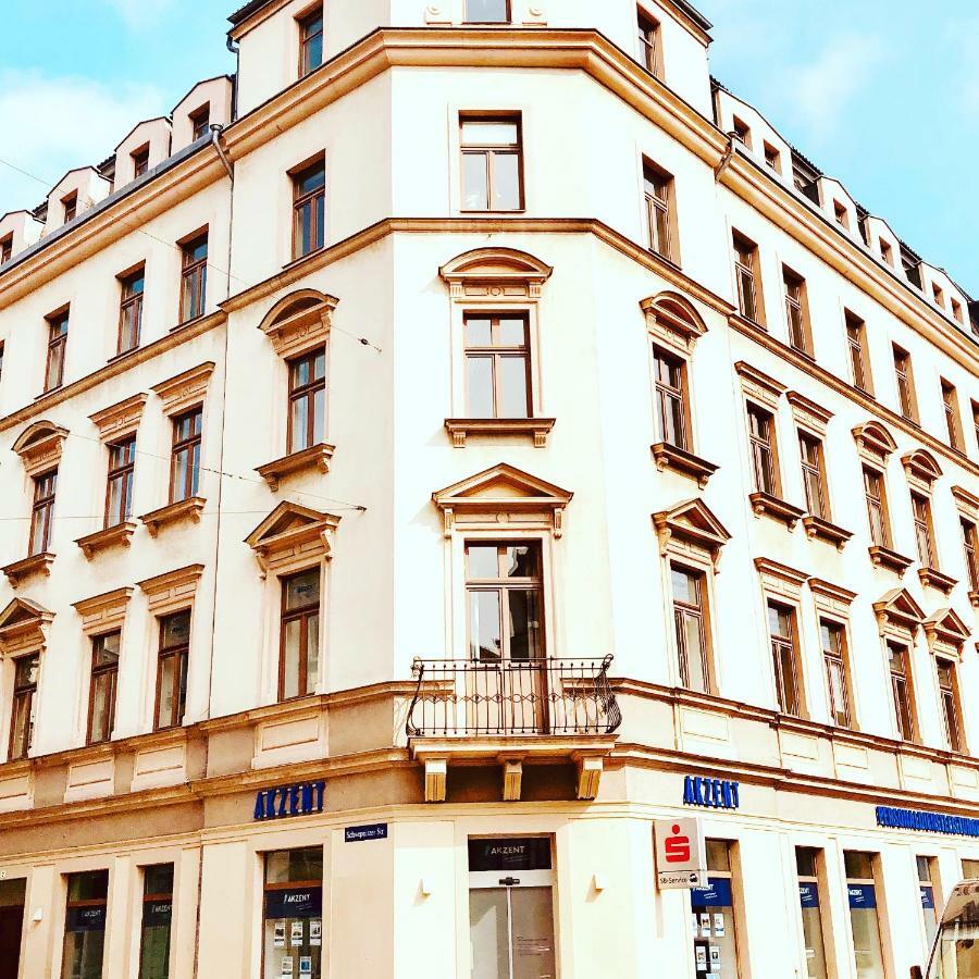Comeback Apartment *
