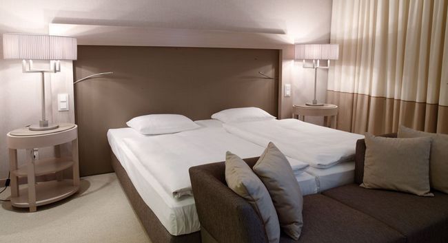 Vienna House Qf Hotel