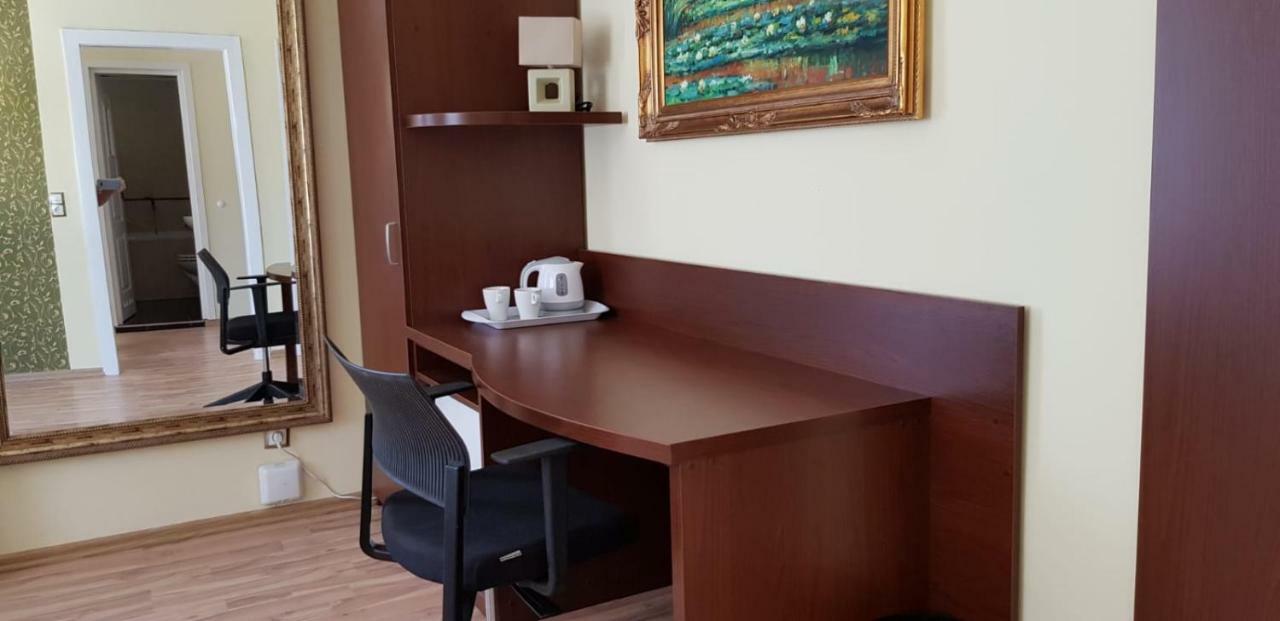Hotel Hotel-villa Lalee 3*