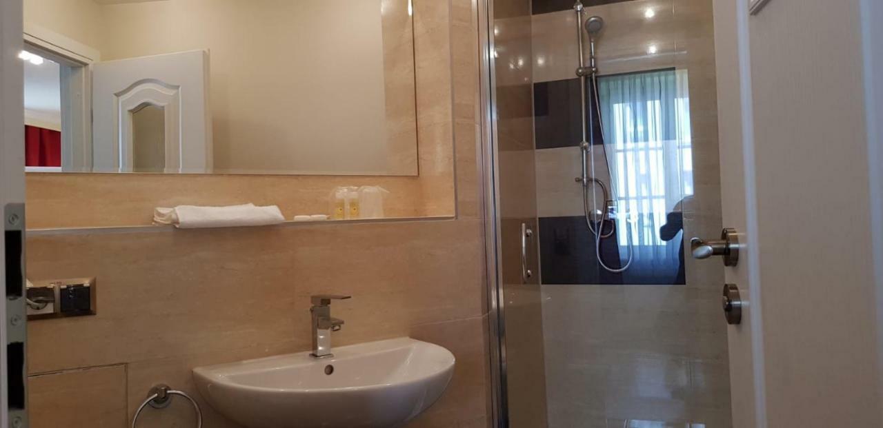 Hotel-villa Lalee