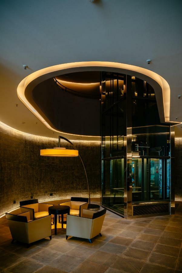 Vienna House Qf Hotel
