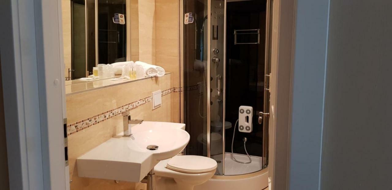 Hotel Hotel-villa Lalee 3*