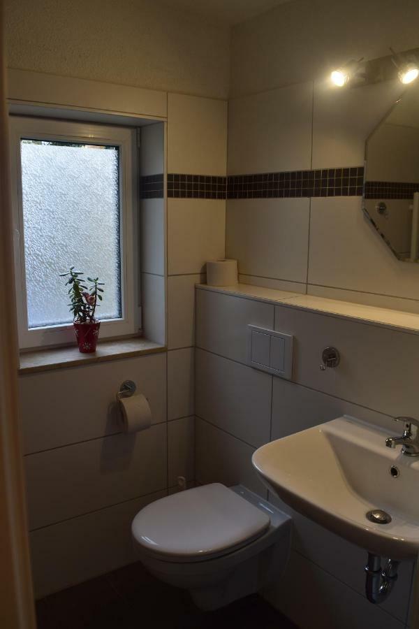Apartment Seebachstr. *