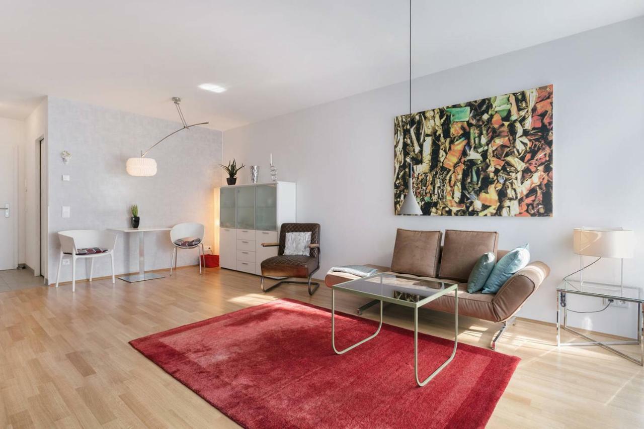 Modern Living In Neustadt Dresden