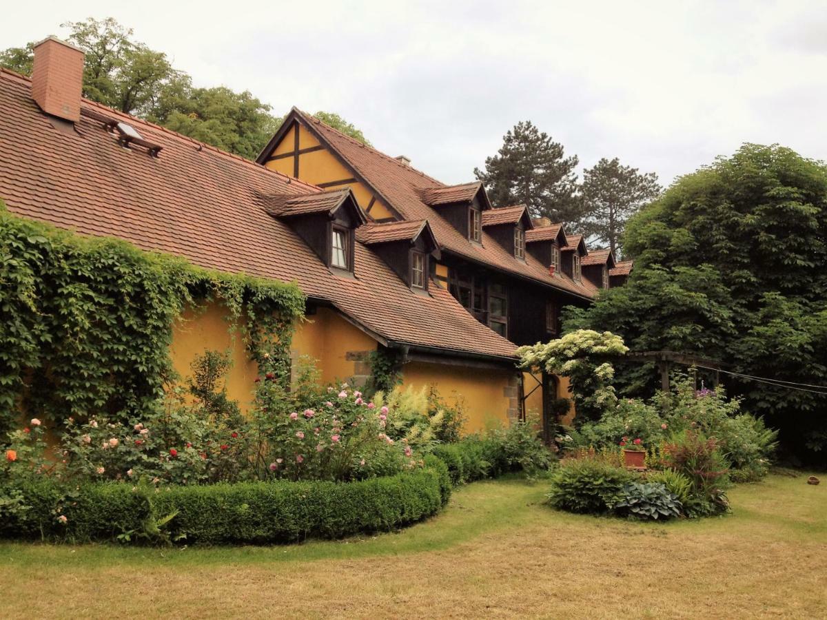 Apartment Ferienwohnung Im Kastanienhof Dresden, Buhlau