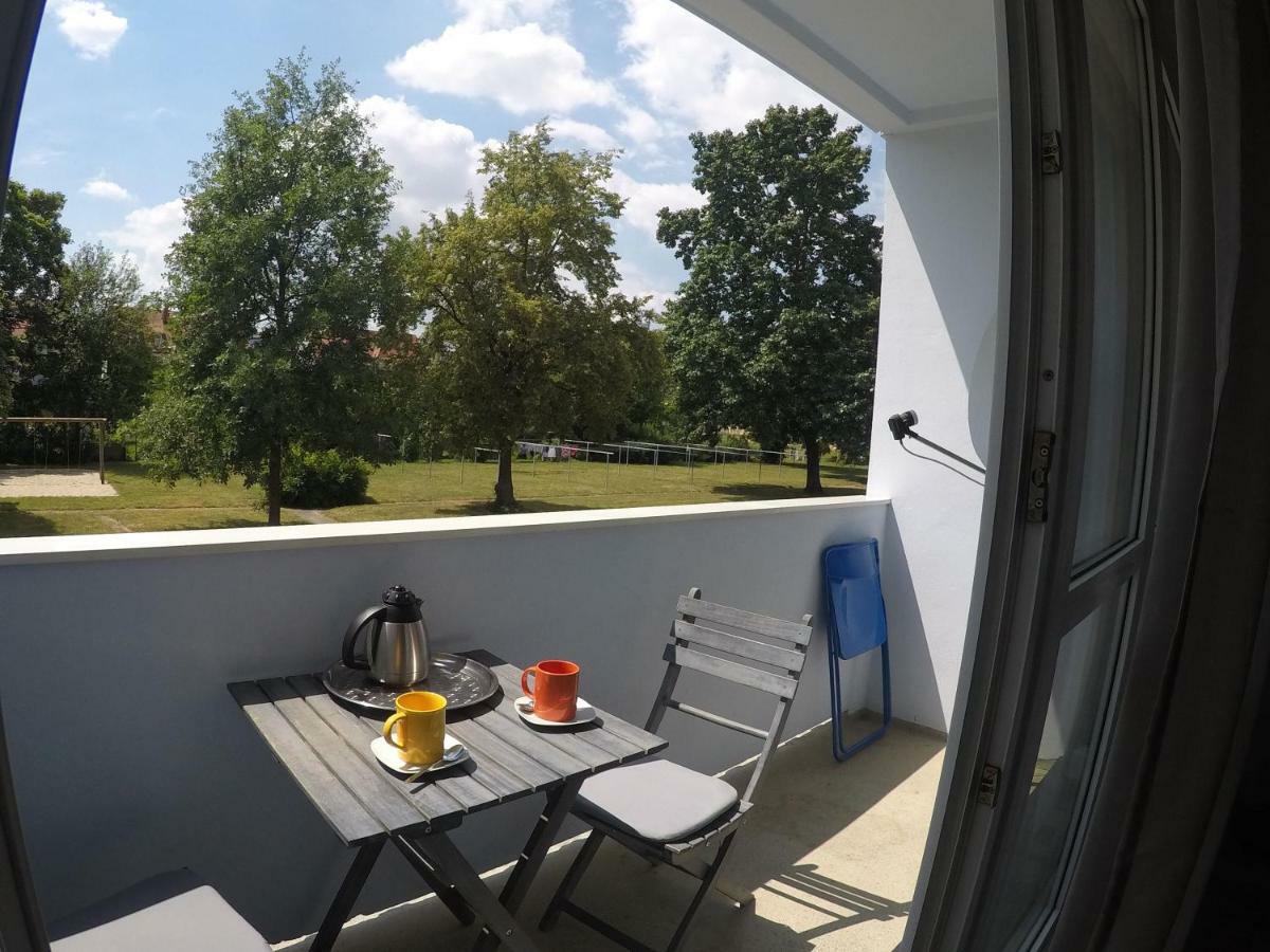 F2 - Am Alten Elbarm - Laubegast Apartment Dresden