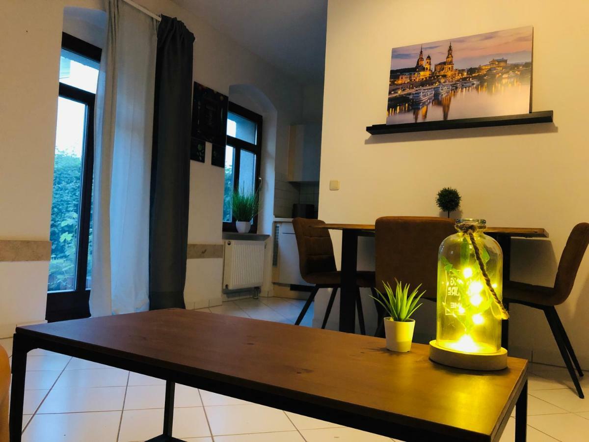 Helles 2 Raum Mit Eigener Terrasse Altstadt Apartment