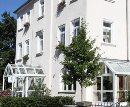 Am Grossen Garten 3*