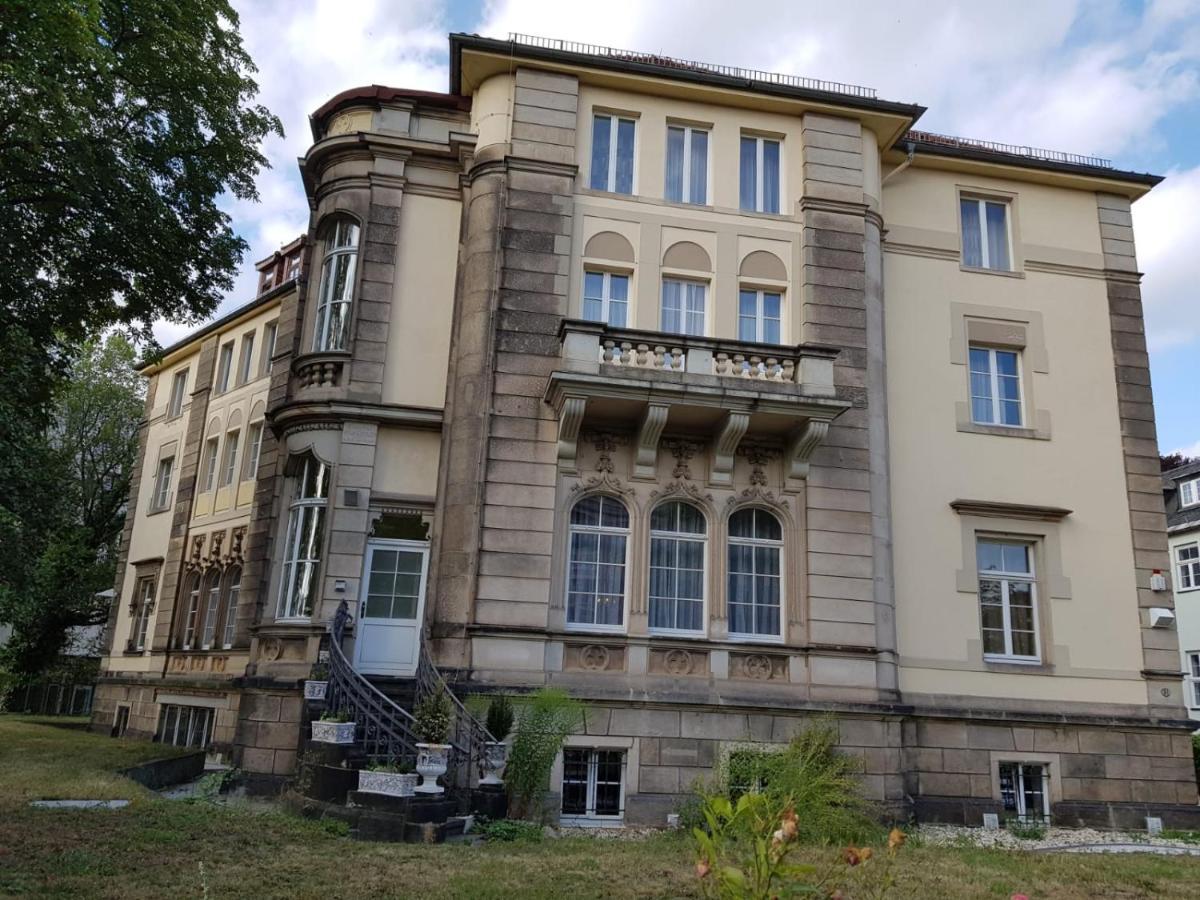 Hotel-villa Lalee 3*