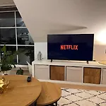 Oasis Appart - Wohnen Am Elbtal - Balkon - Netflix - Tiefgarage